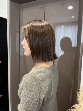 クエ(QUE) 切りっぱなしボブ/大人ボブ/ボブ/ウェットヘア/20代/30代/40代