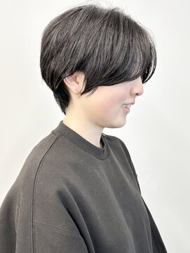 モリオ(morio) *前下がりショート耳かけショートくびれショート前髪30代40代1