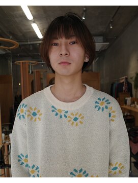 ウェウェ(wewe) ナチュラルなメンズニュアンス毛流れボブ