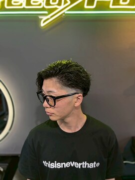 グリーディーフォックス 三軒茶屋(GreedyFOX) 波巻き/マッシュパーマ/ウルフ/ハイライト<理容室>