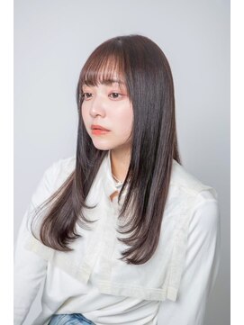 ルフュージュ バイ プロデュース 相模大野店(Refuge by Produce) チョコレートブラウン/レイヤーカット/ストレートロング