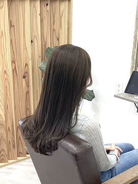 ホンネ(honne.) リーフパール×顔まわり似合わせカット松阪市/松阪/伊勢