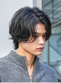 福岡天神緩めメンズニュアンスパーマセンターパートウルフカット