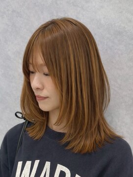 クララジャパン ヒノデ(CLALA JAPAN Hinode) レイヤースタイル　ショート　艶髪　ストレート　髪質改善