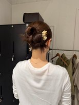 アトレ 福岡大名店(attrait)&nbsp;セミロングのツヤ感ブラウンカラー × 今っぽいカット