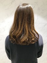 パティオン(PATIONN) セミロング×自然なグラデーションカラー【表参道青山原宿】