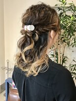 ヘアアンドメイクフリッシュ(HAIR&MAKE FRISCH) 結婚式ヘアアレンジハーフアップ