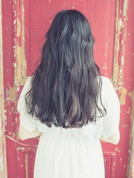 ヘアアンドリラクゼーション シャッセ(Hair&Relaxation SASE) ゆるふわ波ウェーブロング