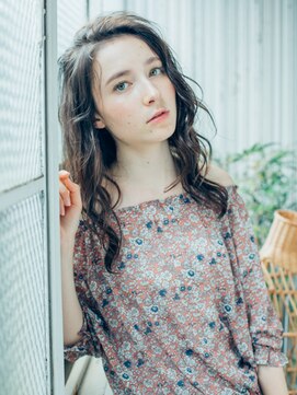 フローラビューティーヘアー(Flora Beauty Hair) オフェロかきあげウェーブ/20代/30代/40代/50代/岡山/表町