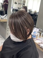 レディアル 大宮(REDEAL ope.) 【白髪手術】 ショートハイライト