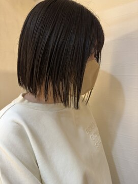 アール バイ ニーナ(R by NINA) mini bob