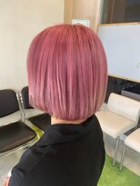 ヘアーアンドメイク ホワイトキッス(hair&make WHITE KISS) ピンク系カラー
