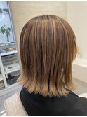 デザインカラー　レイヤーカット　夏のヘアアレンジ
