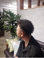 ミニィバイミラーズ(Miniy by Miroirs)&nbsp;スパイラルパーマ