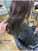 イヤリングカラー×ペールグリーン