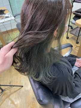 ゴウトゥデイシェアサロン 町田店(GO TODAY SHAiRE SALON) イヤリングカラー×ペールグリーン