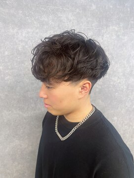 メンズサロン キング 梅田店(Men’s salon K!ng) 波巻きツイストスパイラルパーマ/フェザーパーマ/眉毛/メンズ