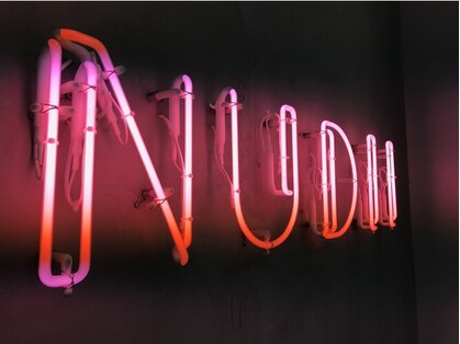 ヌディー(NUDII)の写真