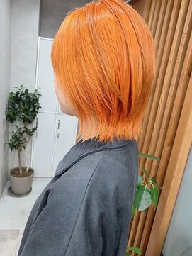 イルウィ(irwi) 【ブリーチカラー】ハニーオレンジカラー 外ハネボブ
