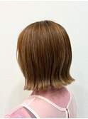 山梨タッセルボブ切りっぱなしボブ外ハネボブ長めボブレイヤー