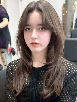 ジィルム(XELM) 韓国レイヤーカット/ブリーチ/レイヤーカット/ハッシュカット/