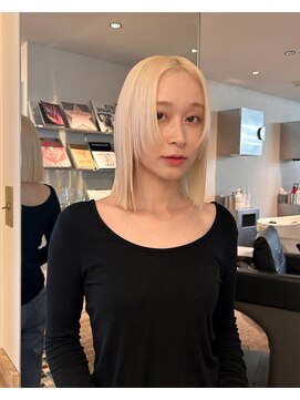 ザスリック 代官山(THE SLICK) 抜きっぱなしブロンド