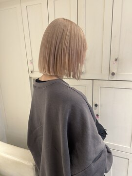 melt.tokyo【メルトトウキョウ】【4月中旬NEW OPEN(予定)】 インナーカラー/トリートメント/デザインカラー/ペールピンク