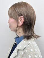 ラウンジ モリオ イケブクロ(Lounge MORIO Ikebukuro)&nbsp;＊外ハネミディアムボブデベージュカラーひし形くびれミディアム