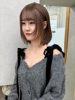 アロ 大阪梅田(alo)&nbsp;【momoa】ミルクティーブラウン《ブリーチ/ミルクティー》