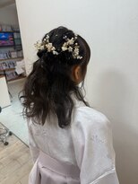 サロン ド アベニュー&nbsp;卒業式ハーフアップ