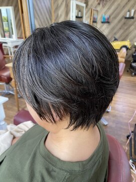 ルネッサンスヘアー ラファエロ(RAFFAELLO) ショートボブ マッシュボブ ボブスタイル 大人かわいい