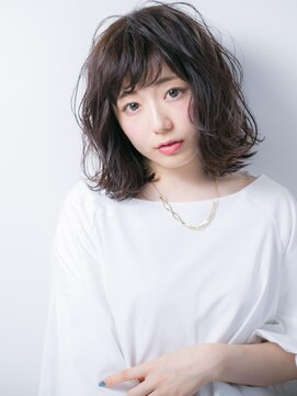 カバーヘア ブリス 上尾西口店(COVER HAIR bliss) *bliss上尾*斜めバングで目力UP♪小顔くびれセミディｘ