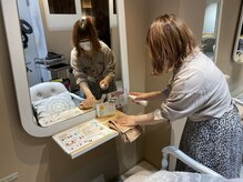 ご来店時のお客様への手指アルコール消毒の推奨。次亜塩素での消毒の徹底。