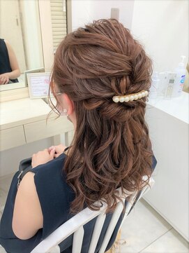 リサ 恵比寿(risa.) 編み込みハーフアップ