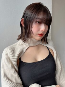 ハニー 町田(HONEY) レイヤーカットボブ　くびれ　ウェットヘア　オリーブベージュ