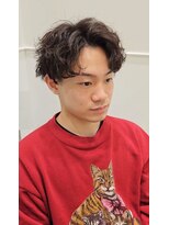 六本木美容室 白金店&nbsp;マッシュ/センターパート/ツーブロック/黒髪/眉毛カット