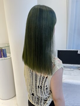 ハイブ 金沢(Hive) ブリーチハイトーンモスグリーンオリーブミディアムストレート