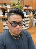 震災刈り・フェード・ハイフェード・メンズ・ツーブロック