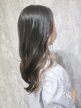 ジーナ 船橋(Zina) 髪質改善＊ロングレイヤーグレーベージュ＊美髪【Zina船橋】