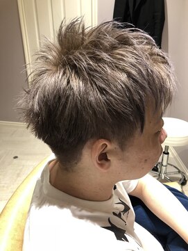 ヘアーアンドリゾート 縁(Hair&Resort En.) ハイトーンカラー