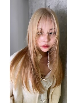 ザ ニア(THE Nia) beige