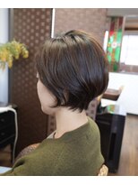 ショコラヘアーデザイン くびれショート