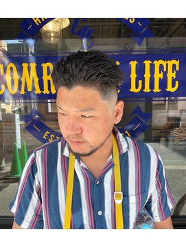 カムレイドフォーライフ(COMRADE 4 LIFE) 担当西村　twist perm ×skin fade