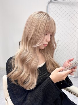 リル 溝の口(LiL) ホワイトベージュ/溝の口/ブリーチ/ダブルカラー/レイヤーカット