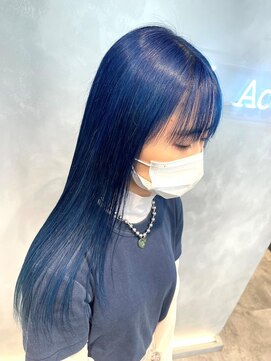 アコ(Aco) ブルー/青/明るめブルー系カラー/ブリーチ/ダブルカラー