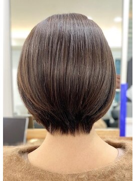 ランプ(Lamp) くびレイヤーグレーベージュニュアンスカラー白髪染め白髪ぼかし