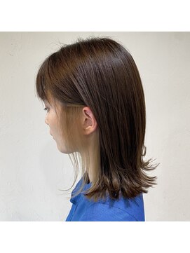 アニー(annie hair design) 外ハネミディアム×ニュアンスカラーでこなれ感♪@30代40代