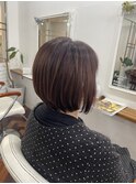 ショートボブ