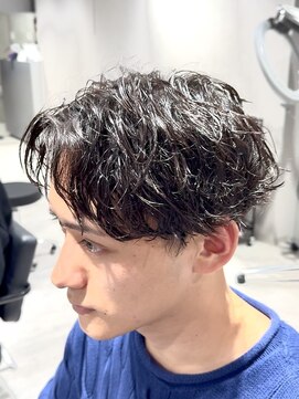 テクト バイアッシュ 吉祥寺店(Tect by Ash) 刈り上げセンターパートスパイラル