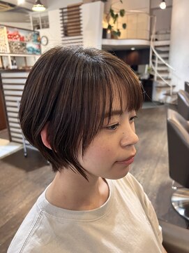 大人かわいいショート